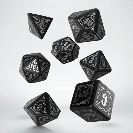 Bloodsucker Black & silver Dice Set (7) (Q-Workshop) (SBSU01) – Snydepels