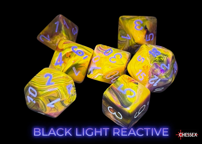 Festive Symphony/white Polyhedral 7-Dice Set (Chessex) (27543)