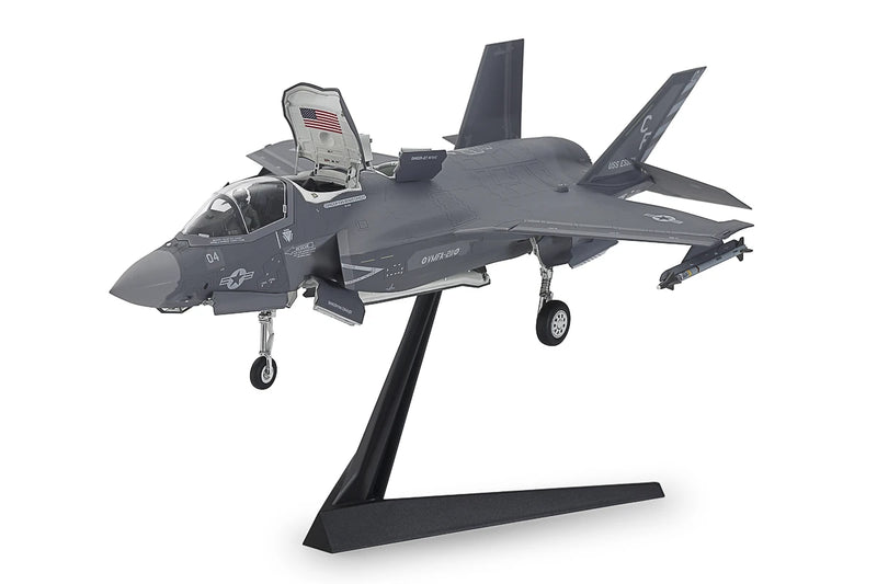 Tamiya 1/72 Lockheed Martin F-35B Lightning II (60793)