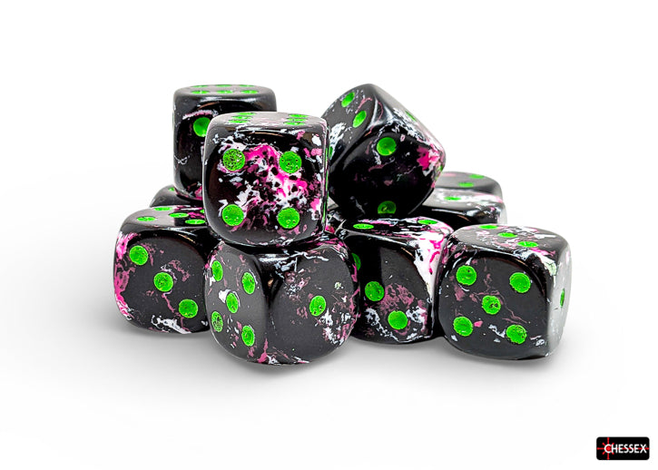 Brush Paintball/green 16mm d6 Dice Block (12 dice) (Chessex) (24614)