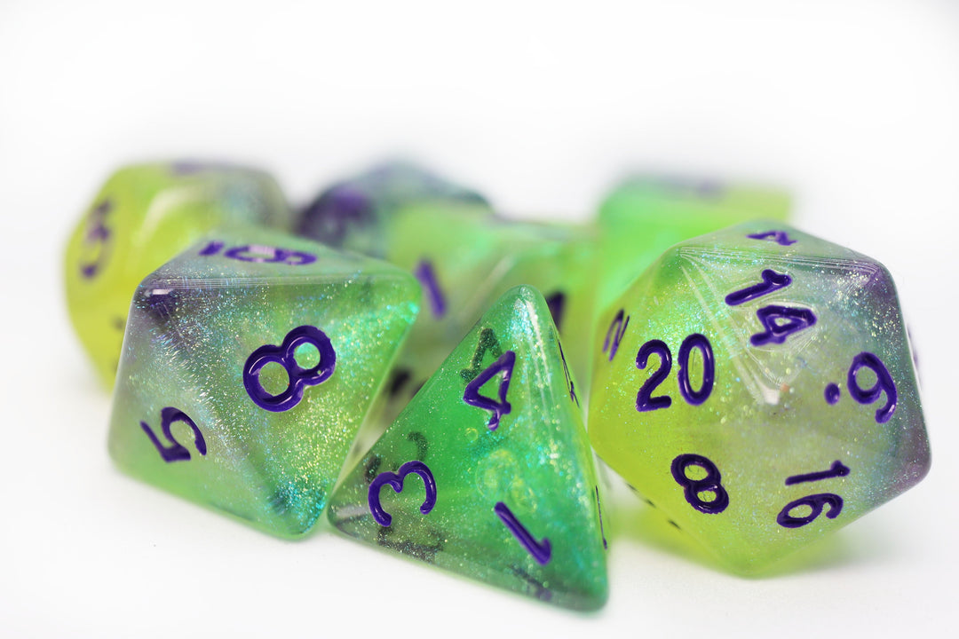 Luminescent Jellyfish RPG Dice Set (Foam Brain) (FBG2577)