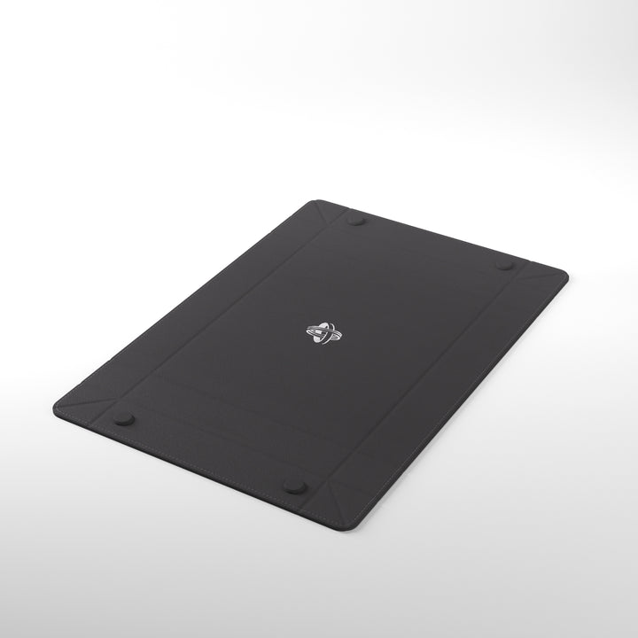 Gamegenic Games' Lair 600+ Convertible (black)