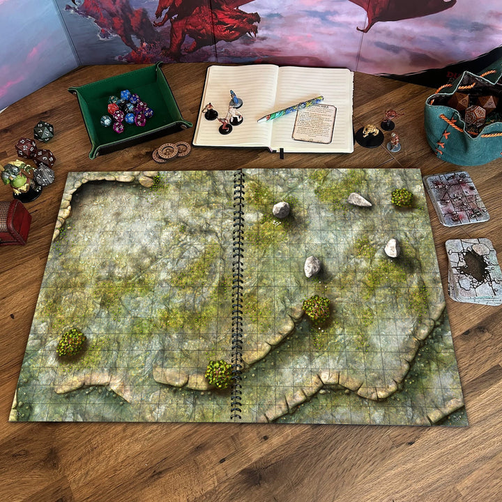Giant Book of Battle Mats: Dragon Lairs & Dungeons (17x12")