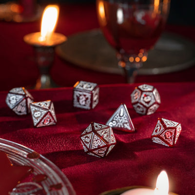 Bloodsucker Dice Set: Scarlet (Q-Workshop) (SBSU02)