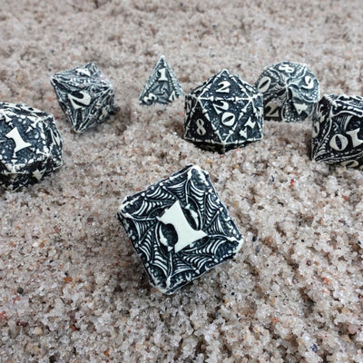 Dracopolis Dice Set - The Scandinavian Blackfang (Q-Workshop) (SDCP01)