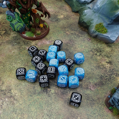 Fortress Compact D6: Black&Blue (Q-Workshop) (STCB02)