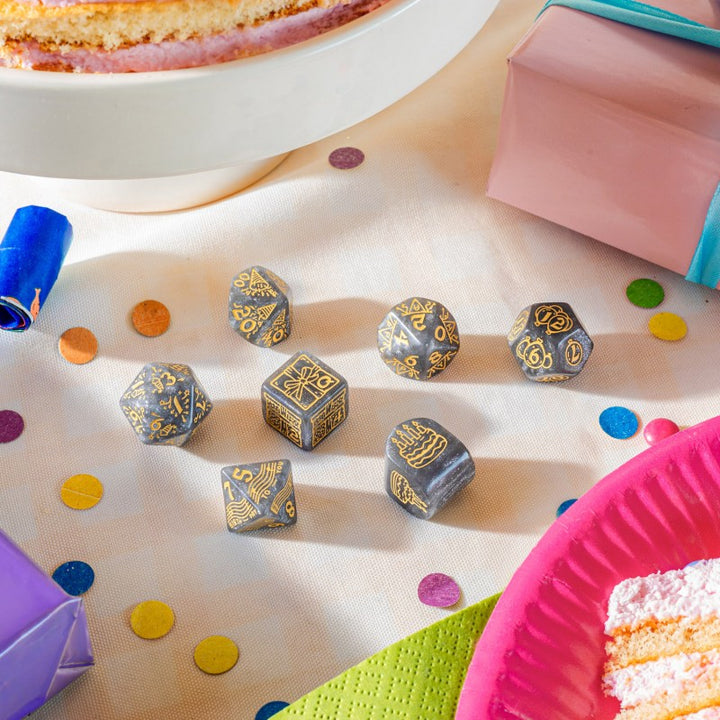 Happy Birthday Dice Set: Confetti (Q-Workshop) (RHPB03)