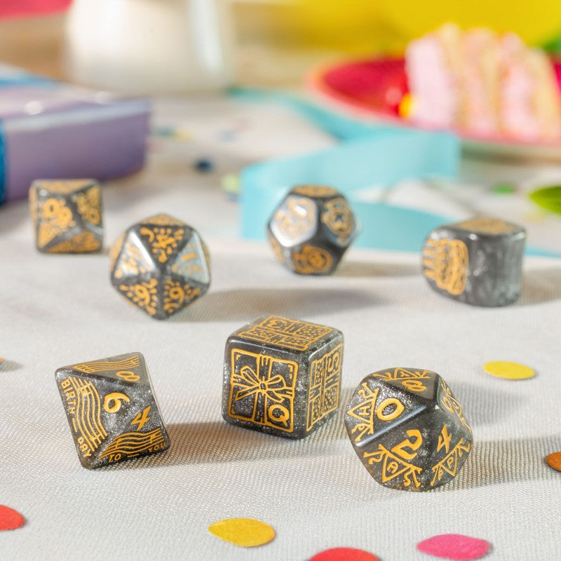 Happy Birthday Dice Set: Confetti (Q-Workshop) (RHPB03)