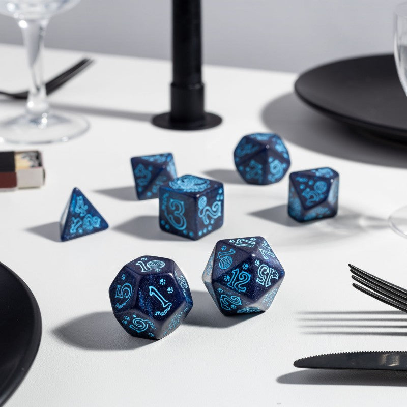 Jumbo Cats Dice Set: River (Q-Workshop) (SJKSCAT19)