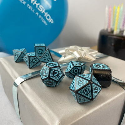 Q WORKSHOP 20 years: Viking Dice Set (Q-Workshop) (S20Y02)