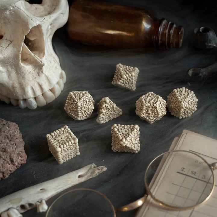 Dice Macabre Set (Q-Workshop) (SDMR01)