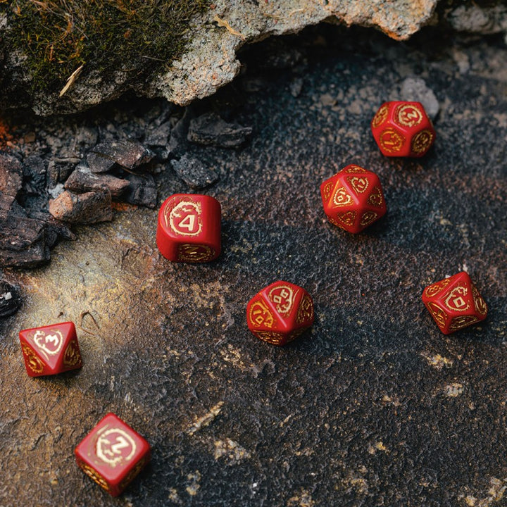 Dragons Modern Dice Set Red & Gold (Q-Workshop) (RDRA4C)