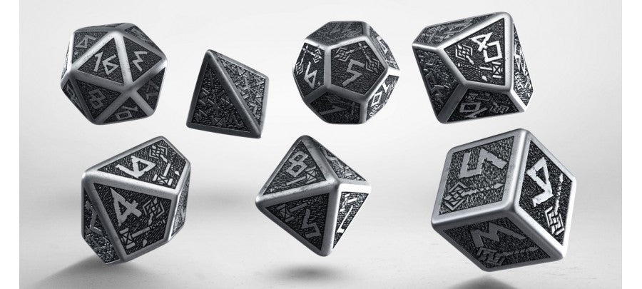 Metal Dwarven Dice Set (7) (Q-Workshop) (SMDW01)