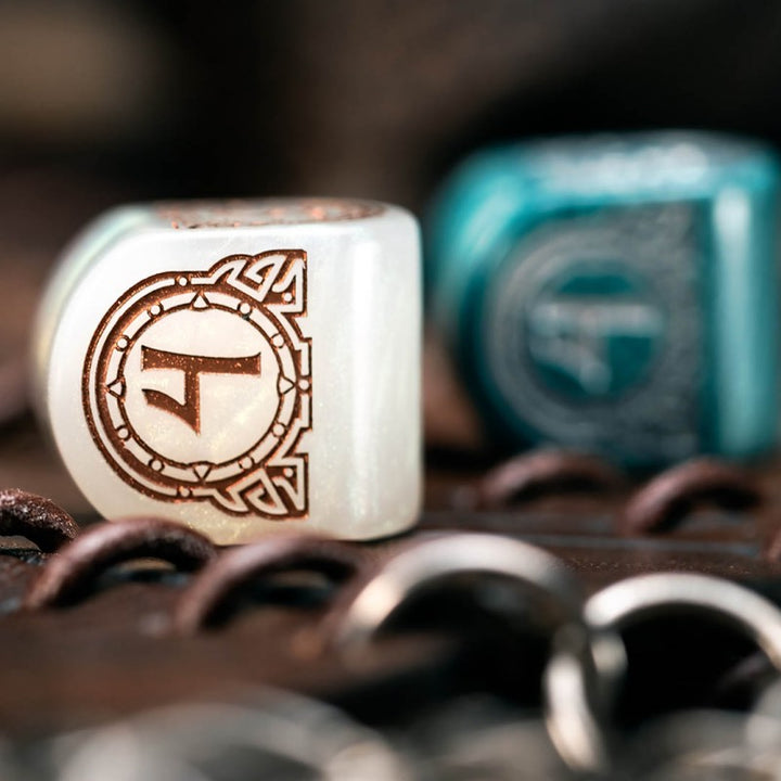 Viking Modern Dice Set: Niflheim (Q-Workshop) (RVIK05)
